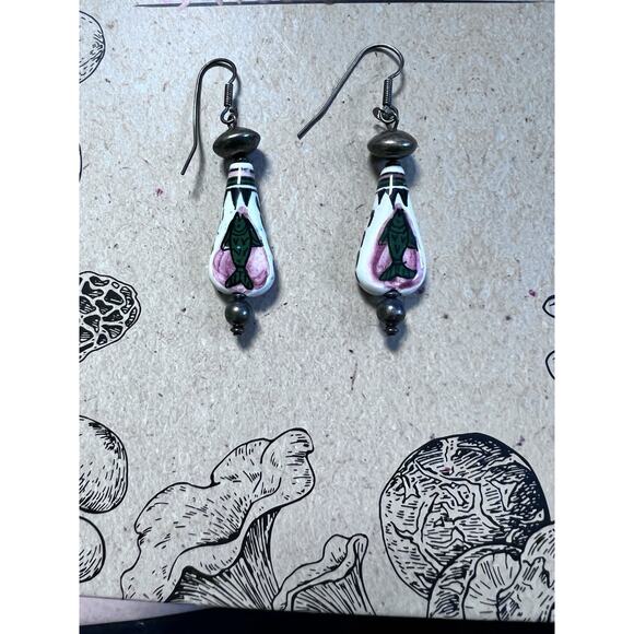 VTG 90s 925 Silver Hand Painted Fish Tribal Drop Earrings Fertility Luck Protect - Picture 4 of 9